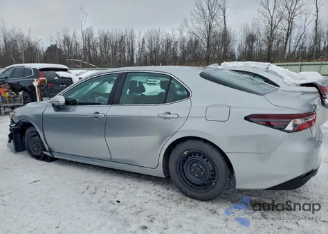 2023 Toyota Camry Le из США, поврежденный, VIN 4T1C31AK6PU610798